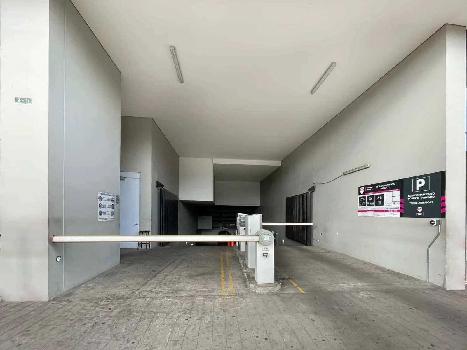 LUGANO PARKING BOG AMERICAS