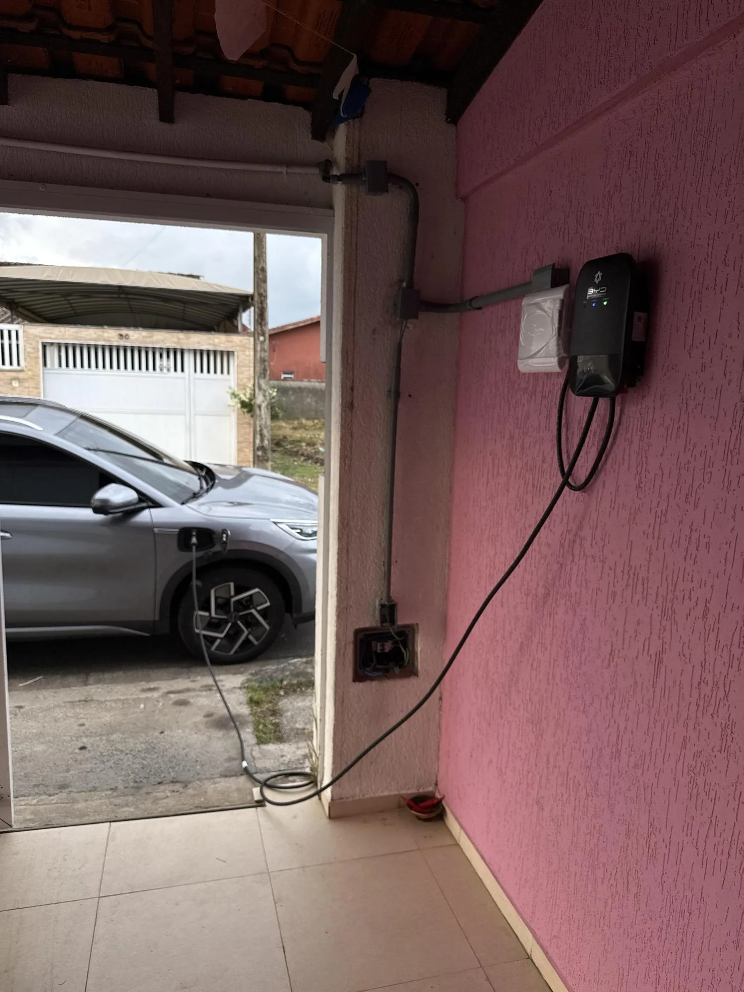 Eletroposto em vera Maluf 357, Cananéia (COMING SOON)