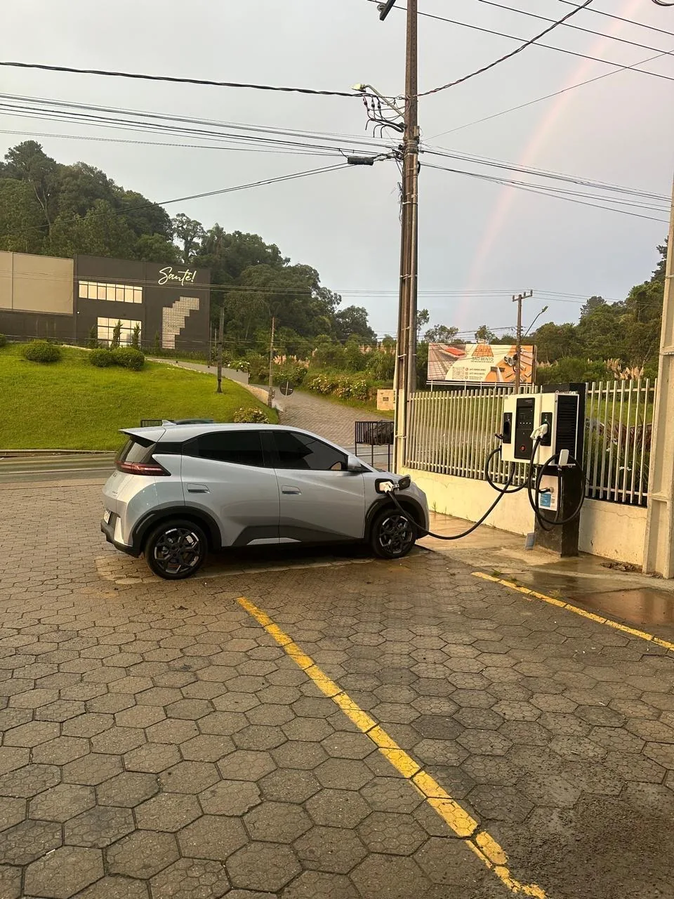 ELETROPOSTO VALL CENTER 24 HORAS – WEMOB 60 KW (DC FAST CHARGER)