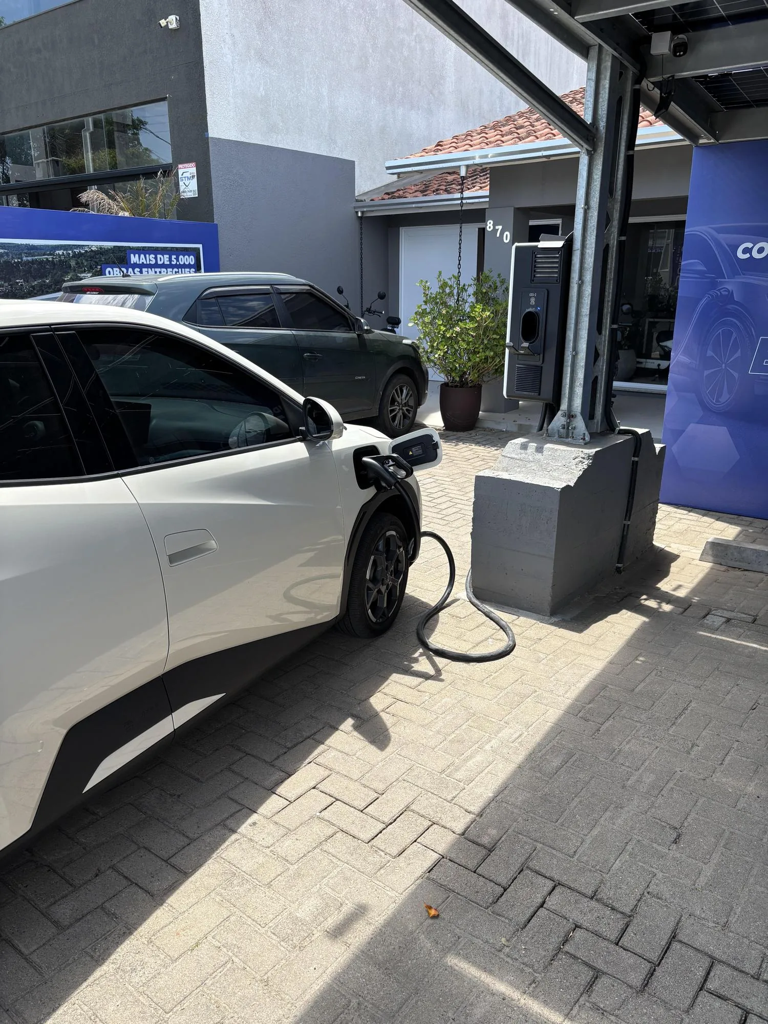 SOLLED ENERGIA 40KW CARREGADOR 2
