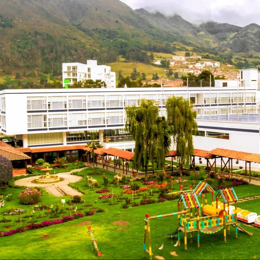 HOTEL CARIONGO PAMPLONA