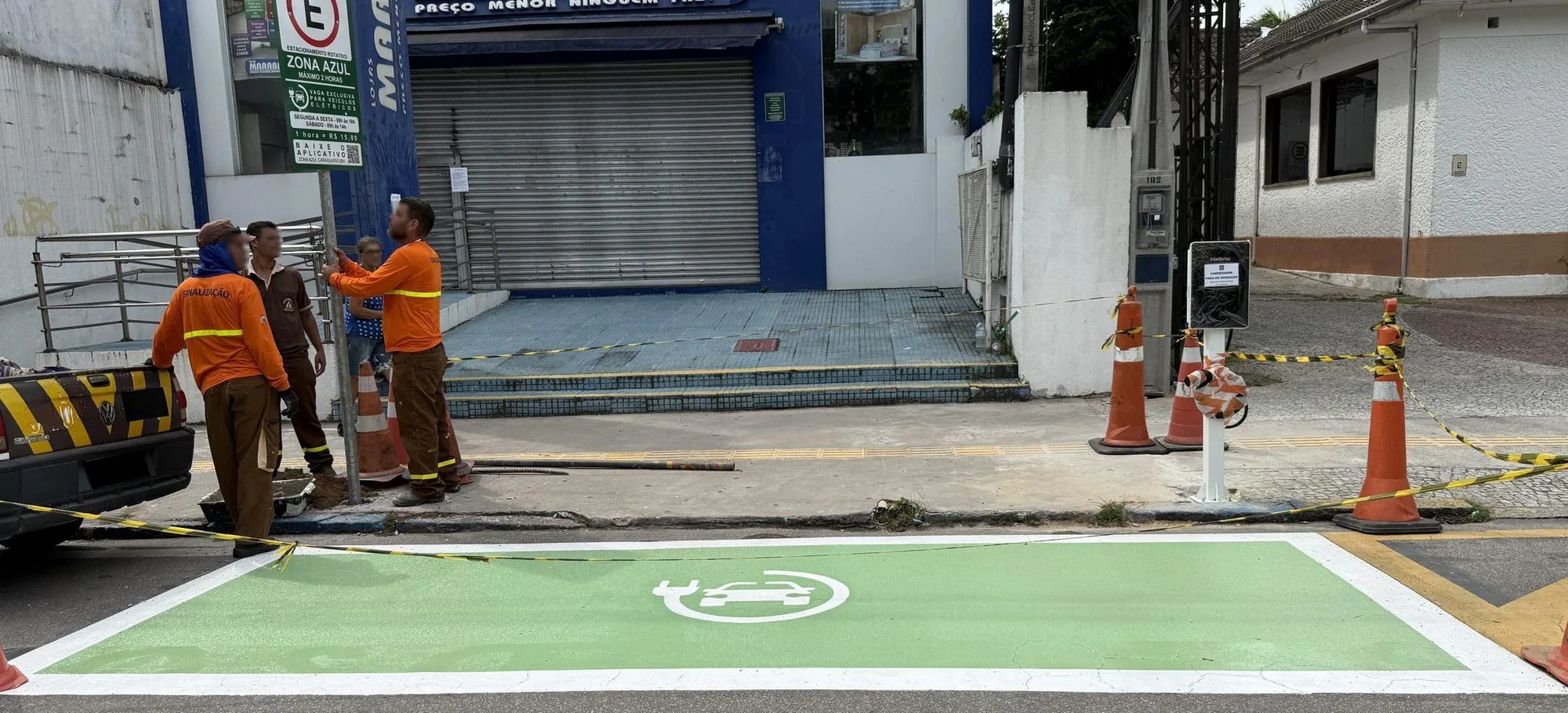 ESTACIONAMENTO ZONA AZUL - PRAÇA DR CÂNDIDO MOTA 32