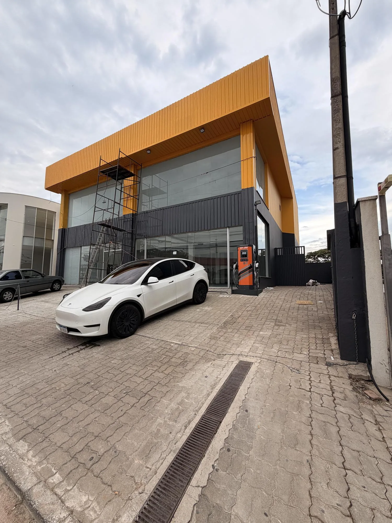 SPARK PLAZA ITU - 80KW