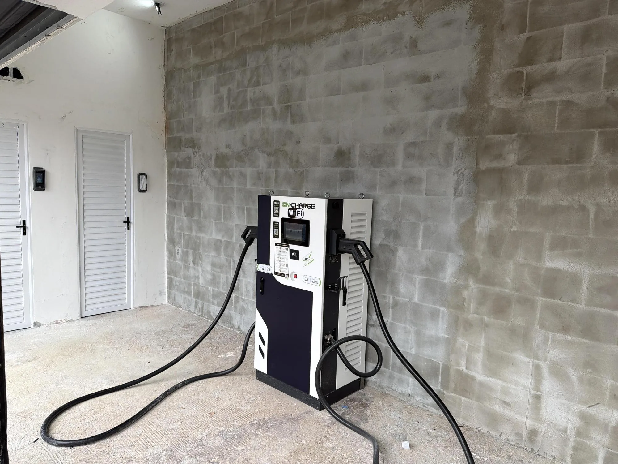 EISFELD PERSONAL STUDIO