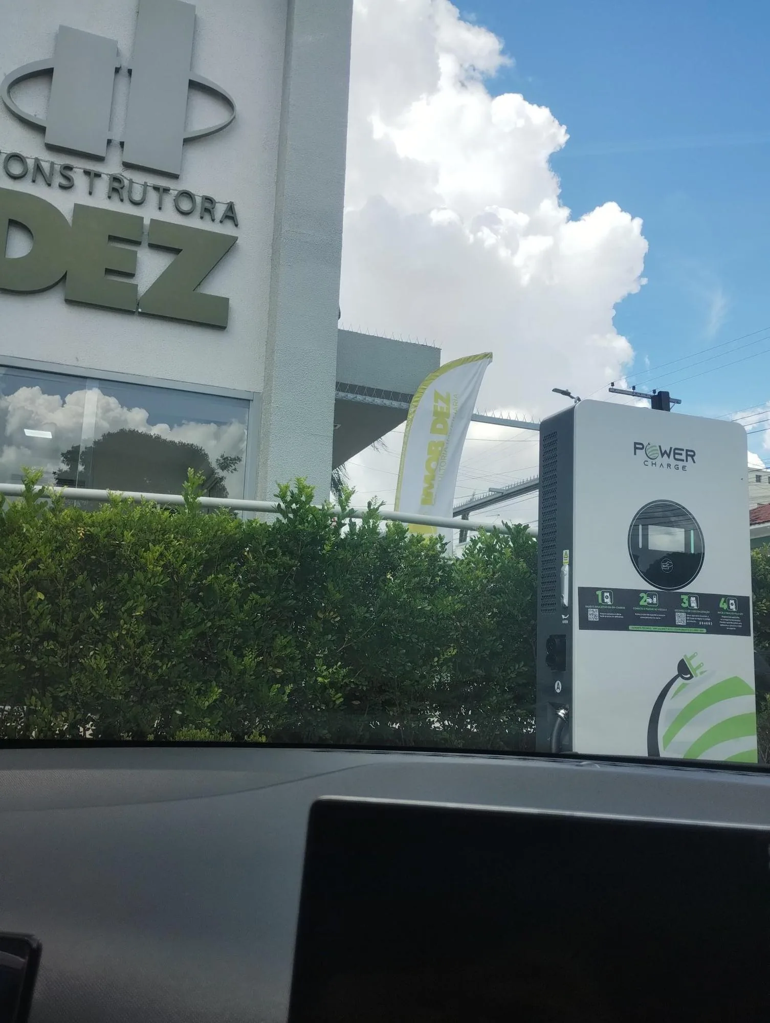 POWER CHARGE - CONSTRUTORA DEZ