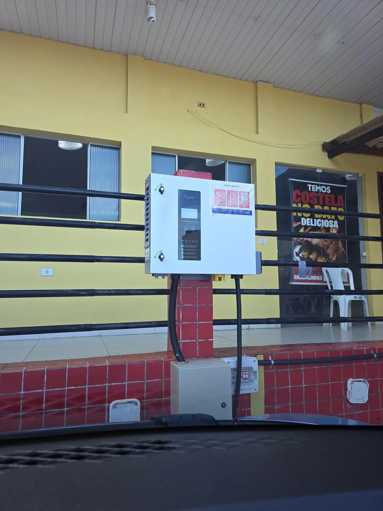 STATION ELETROPOSTO PALMEIRA 40KW / GALETO SÃO LUÍS / HOTEL DEVILLE