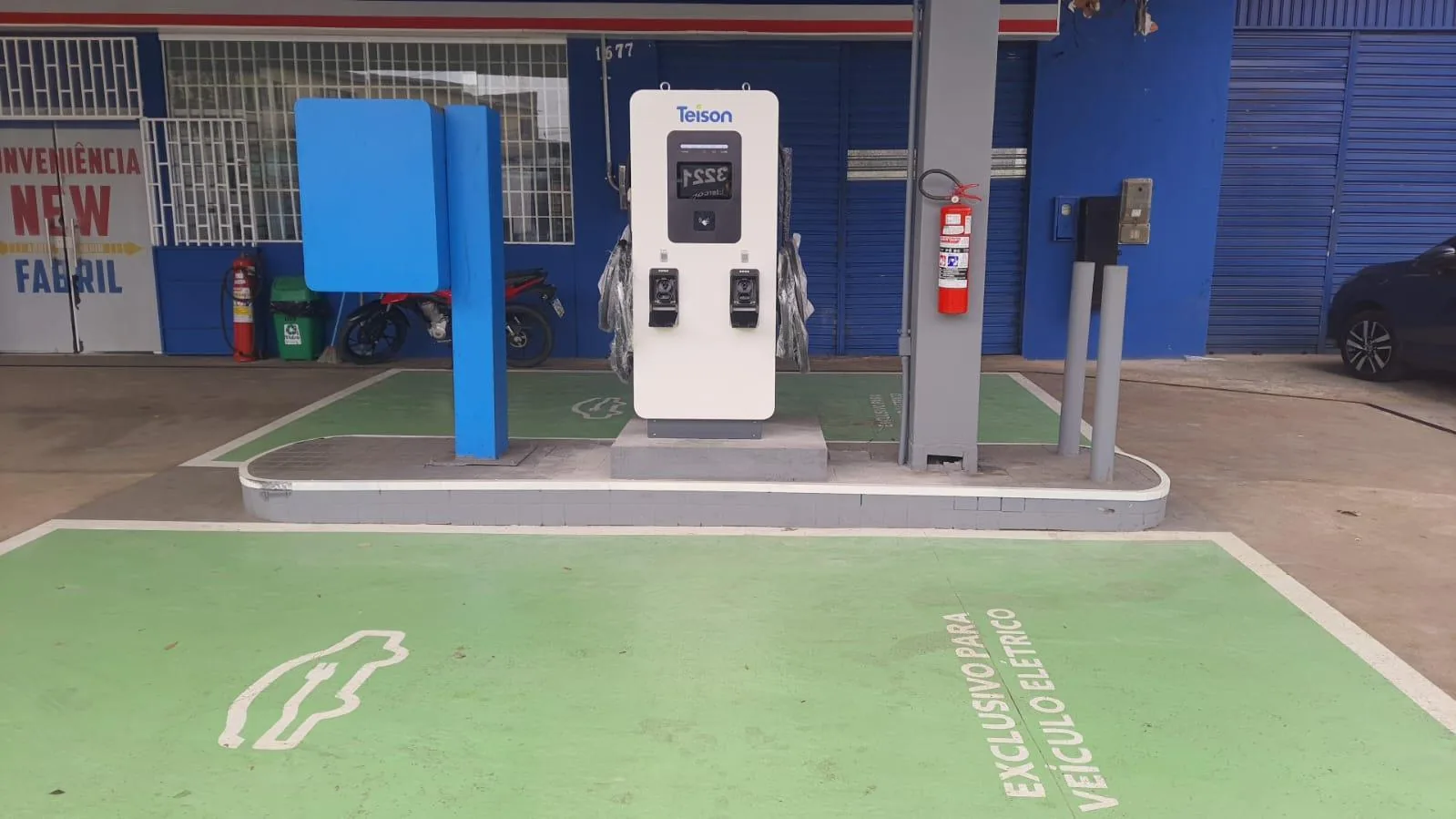 ELETROPOSTO RECHARGE FABRIL