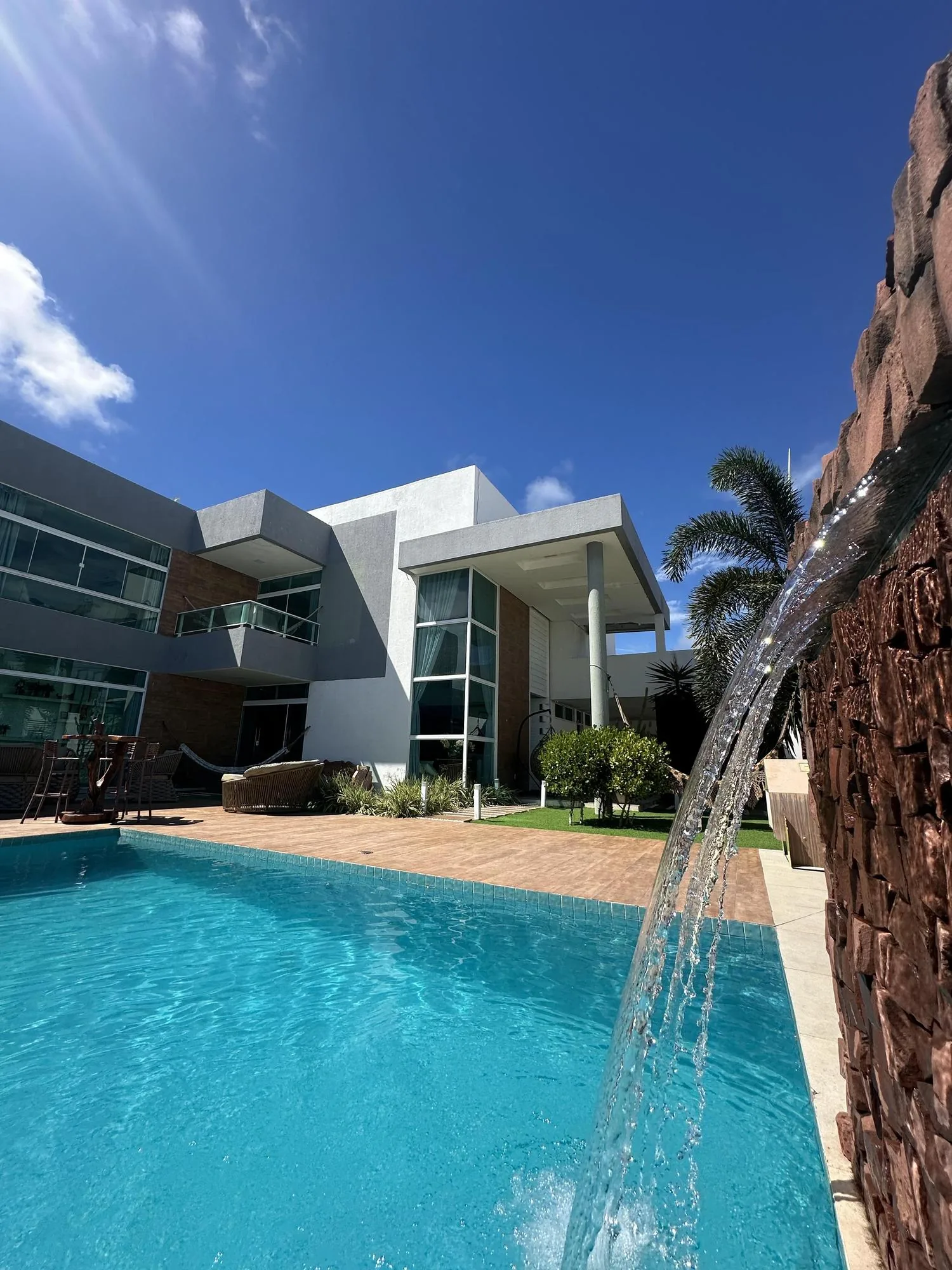 PINGUAS HOUSE