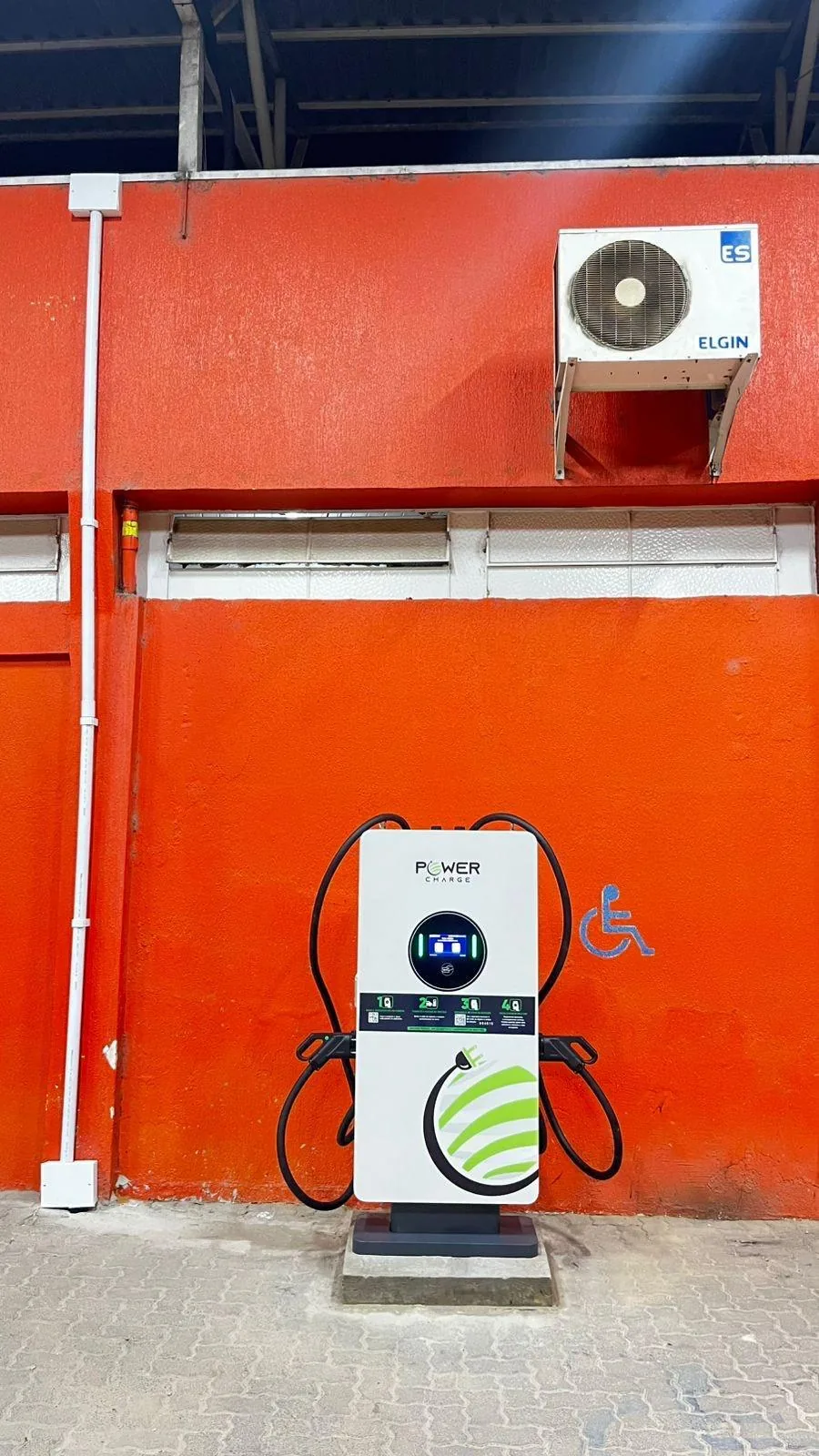POWER CHARGE | SOLAR RESTAURANTE (COMING SOON)