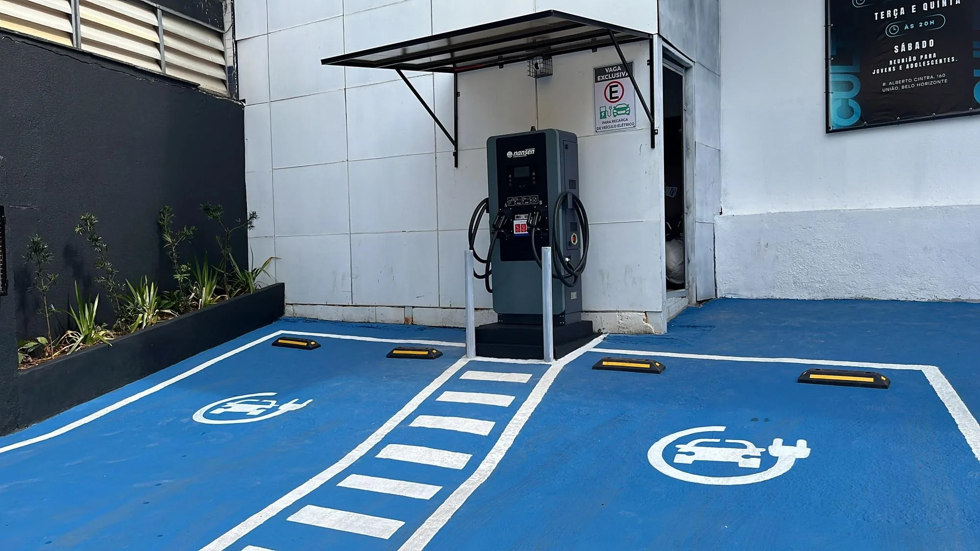 AM CHARGEPOINT