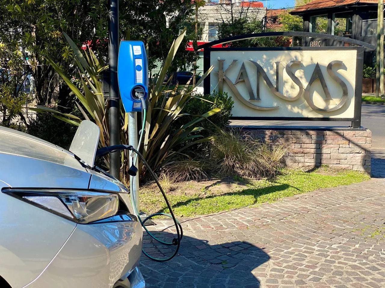 CHARGEBOXNET-KANSAS GRILL & BAR