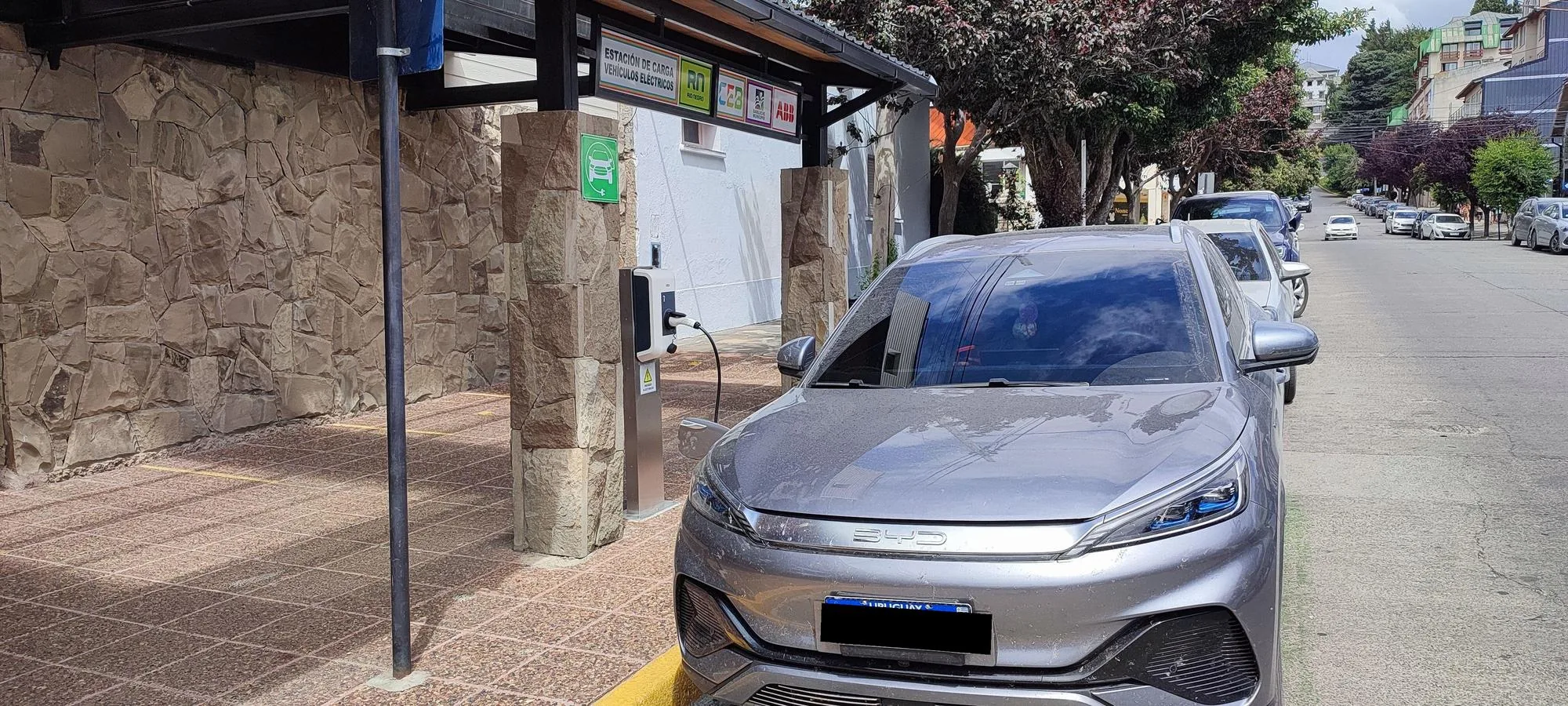 COOPERATIVA DE ELECTRICIDAD BARILOCHE LTDA.
