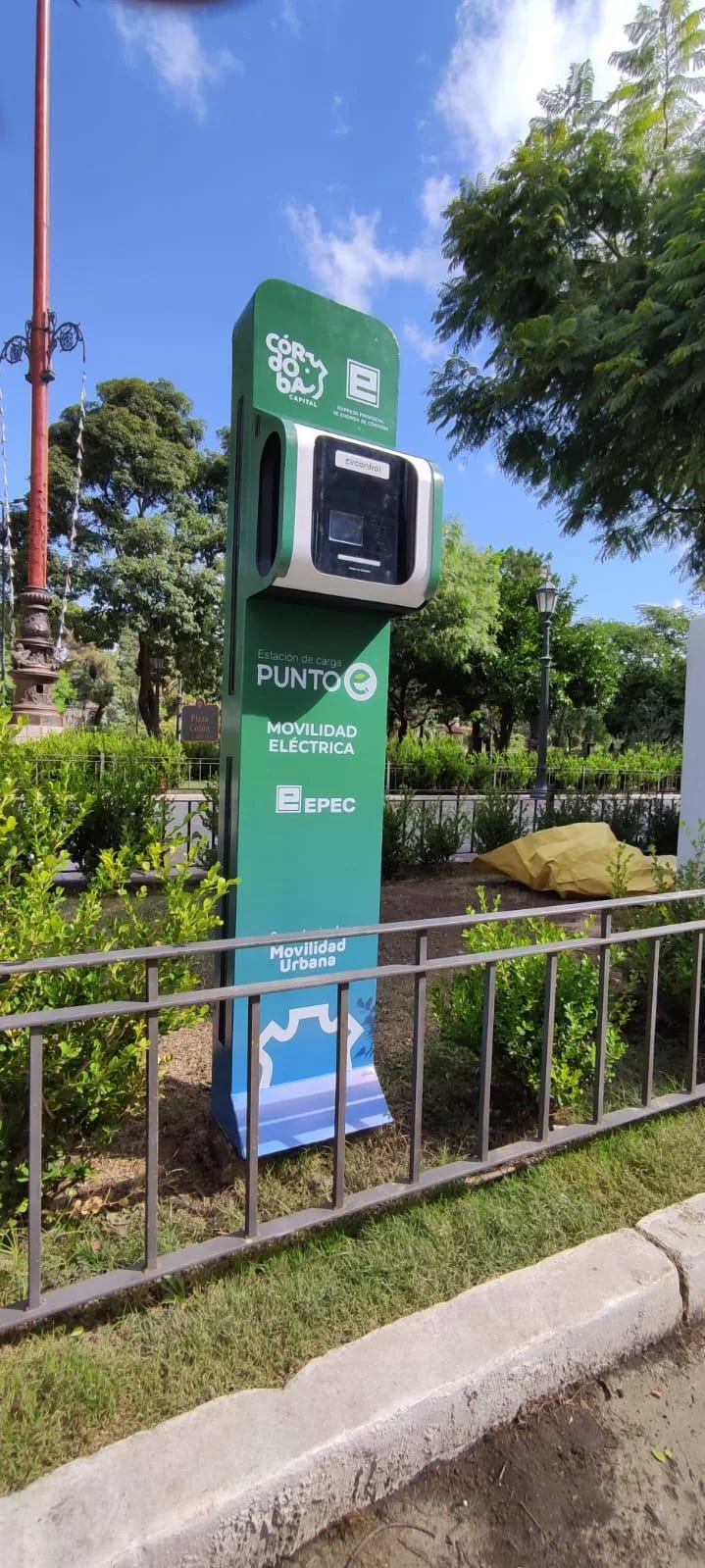 PUNTO E - PLAZA COLÓN