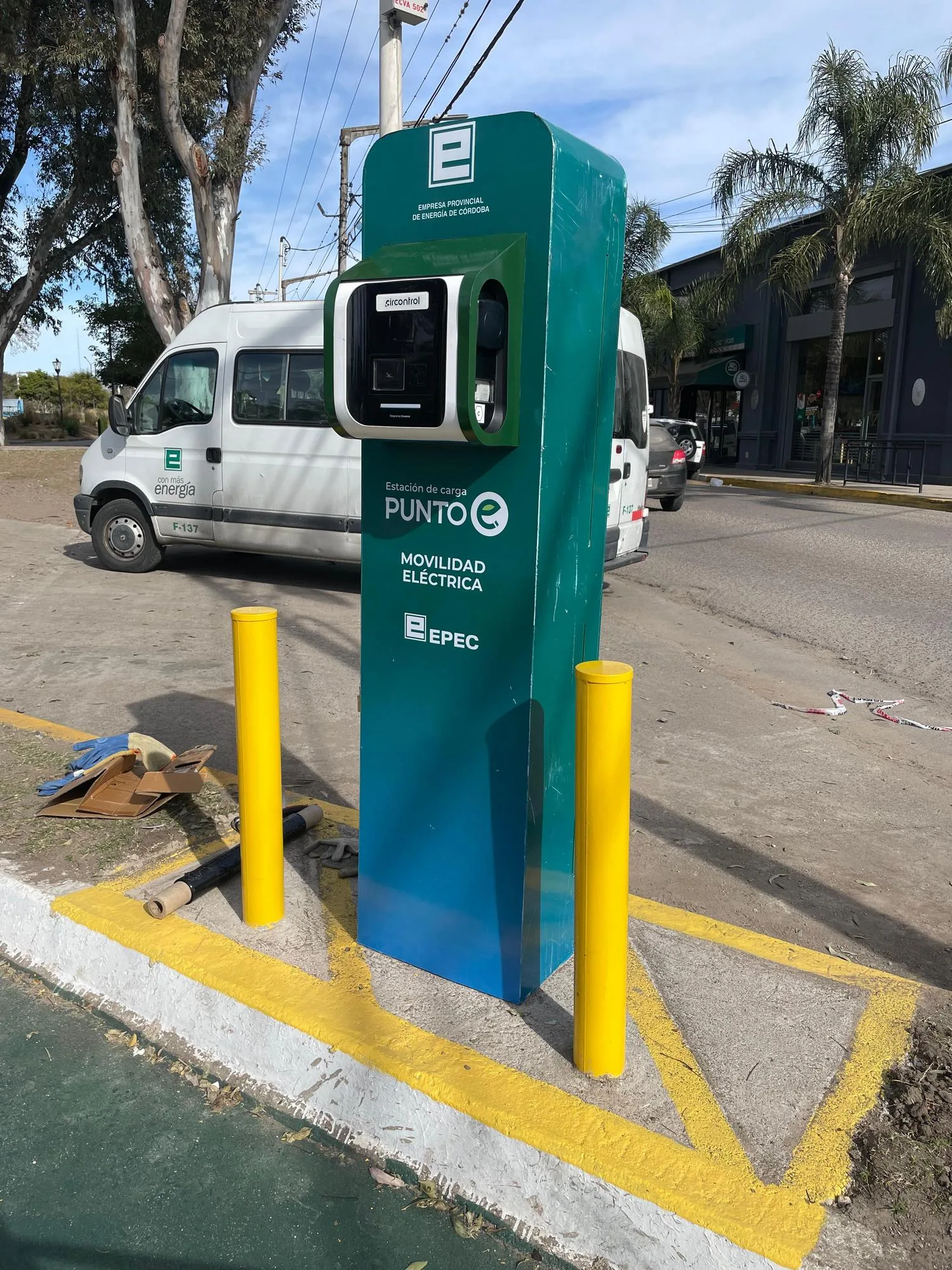 PUNTO E - POLIDEPORTIVO ATILIO MINOLDO