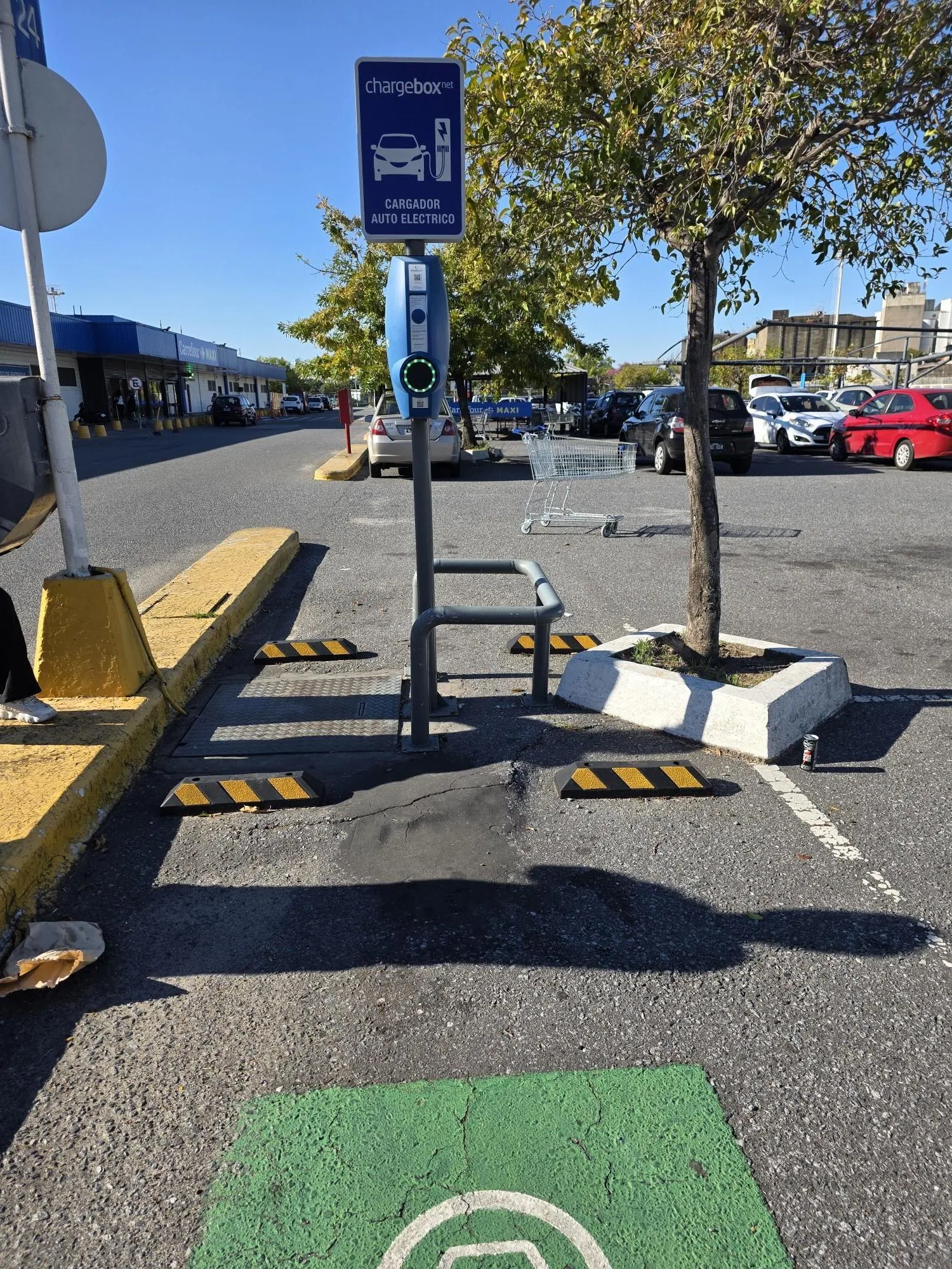 CHARGEBOX CARREFOUR LANÚS