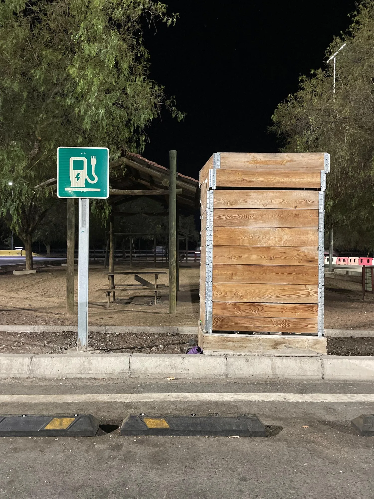 ZONA DE DESCANSO SANTA LUCILA (COMING SOON)