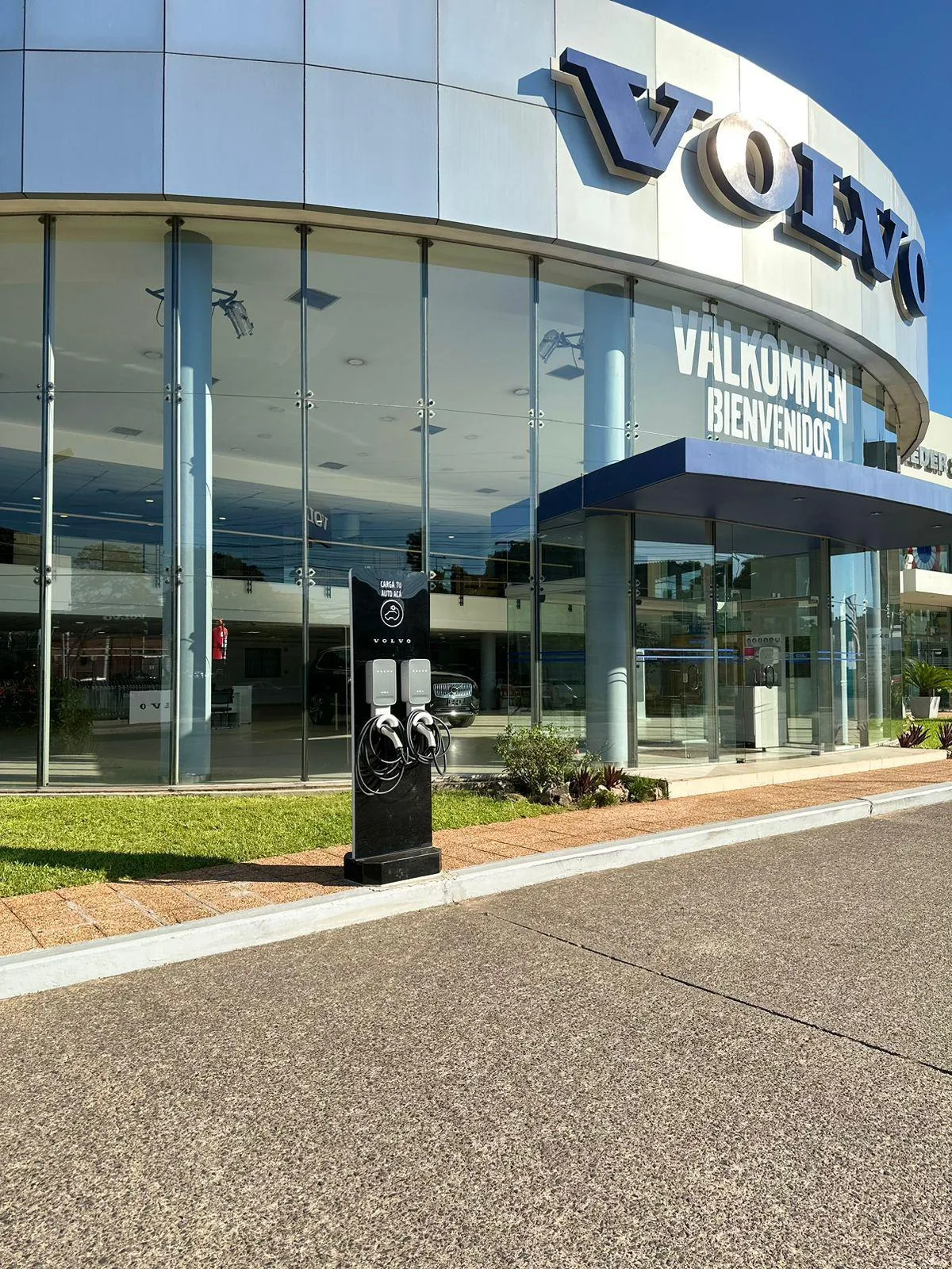 VOLVO CHARGE - RIEDER&CIA.
