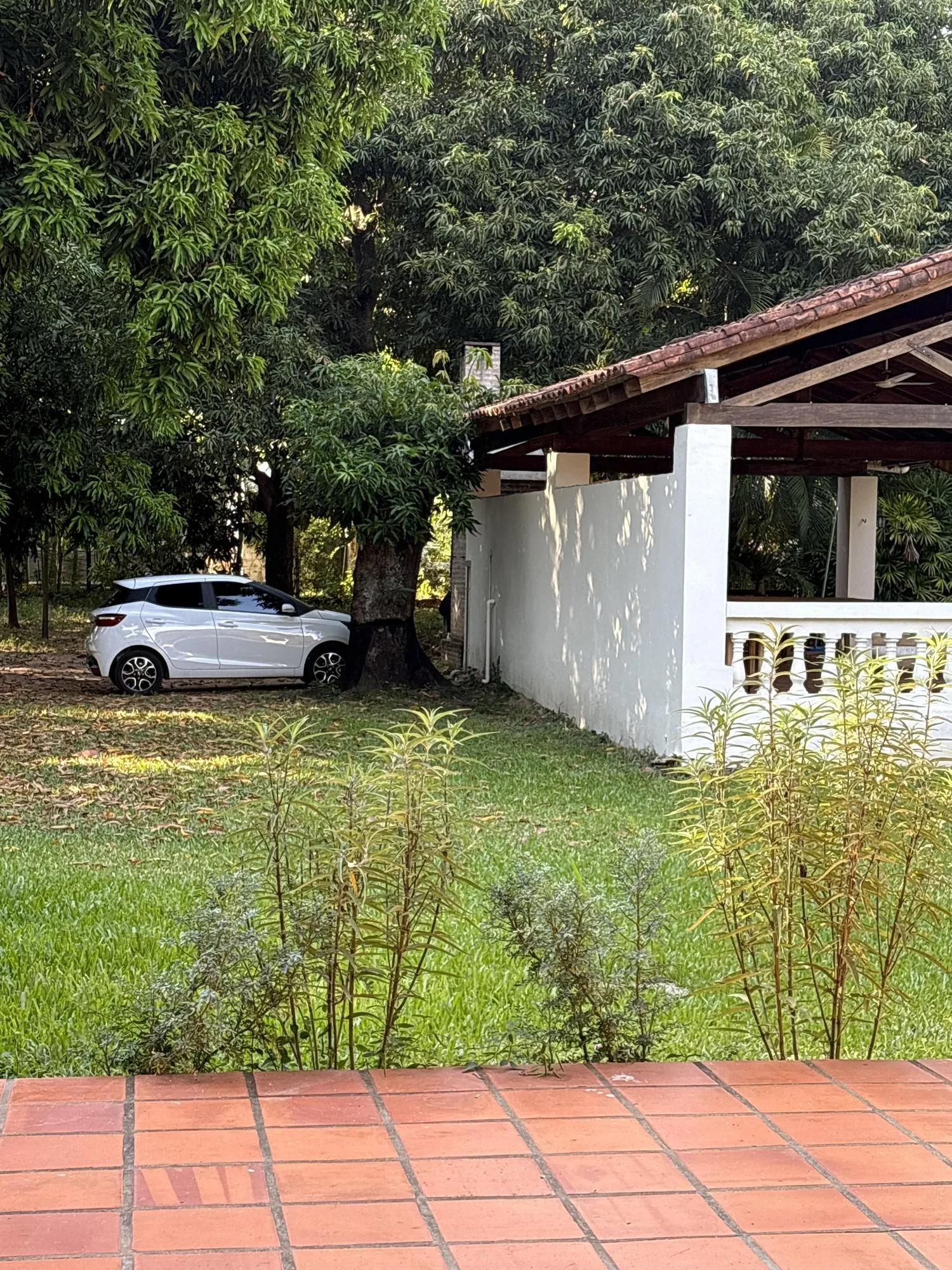 Punto de carga en Areguá