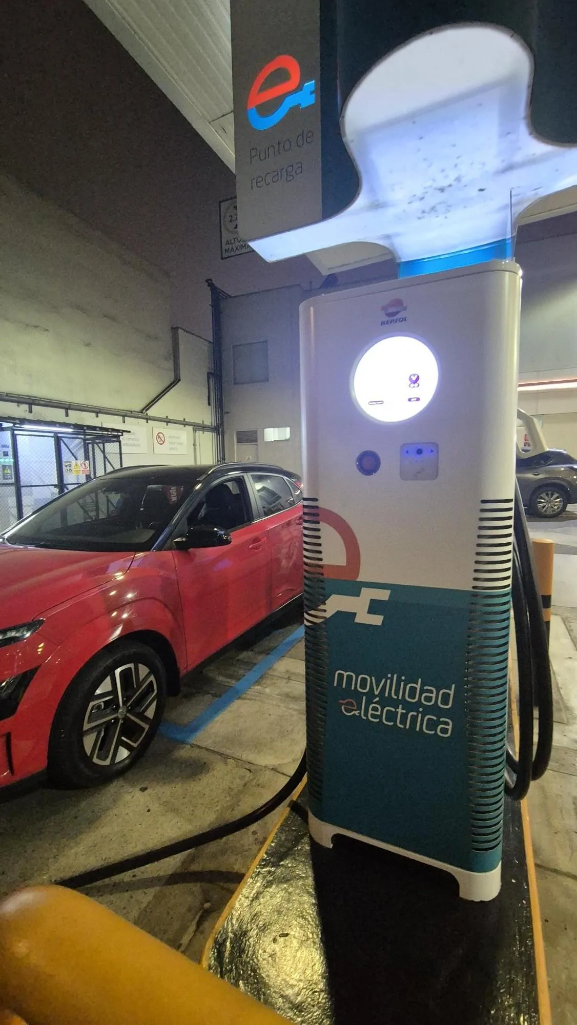 REPSOL - ELECTROLINERA