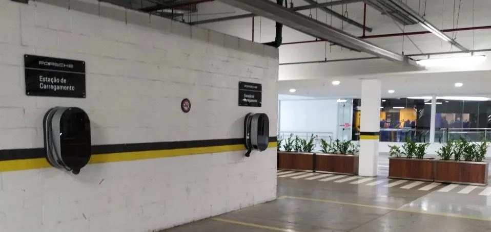 ESTAÇÃO DE CARREGAMENTO PORSCHE - SHOPPING PÁTIO CHAPECÓ