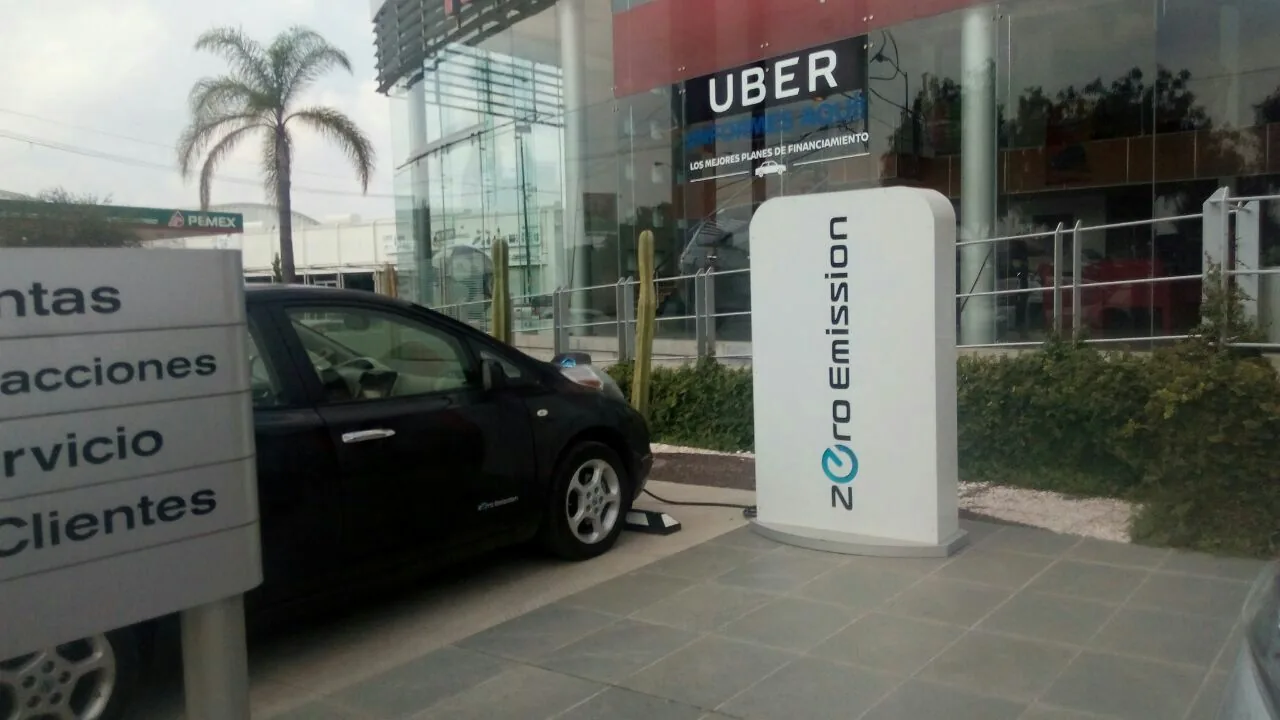 NISSAN VEGUSA IRAPUATO