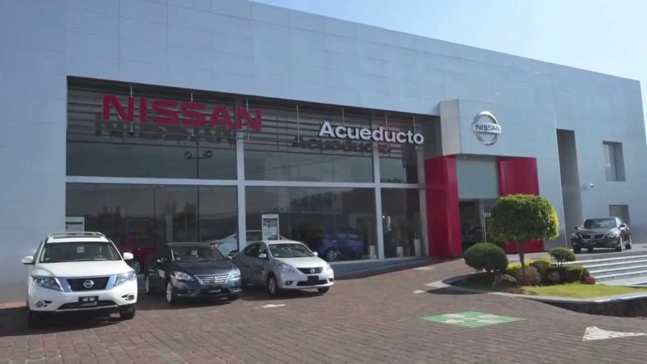NISSAN ACUEDUCTO