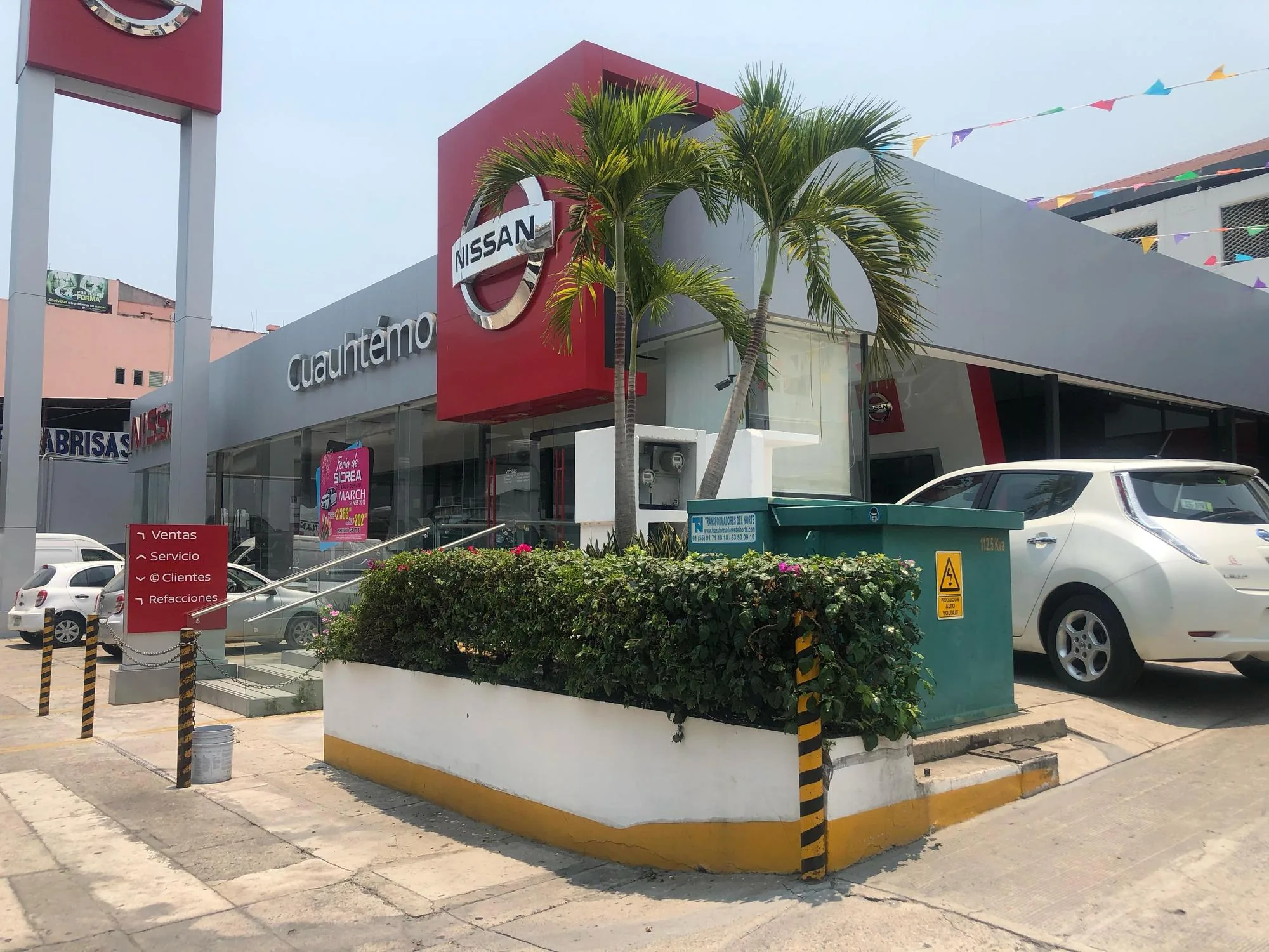 NISSAN CUAUHTEMOC ACÁ
