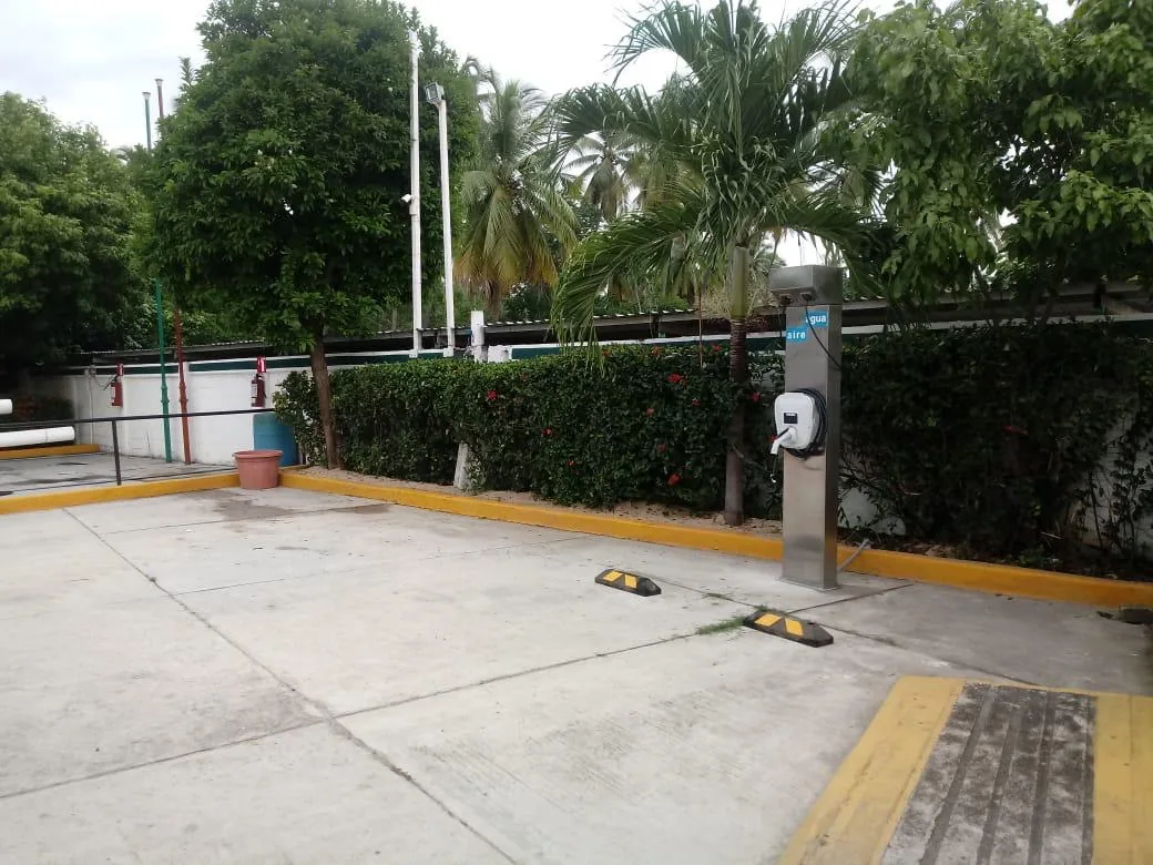 SERVICIO QUINTO PATIO
