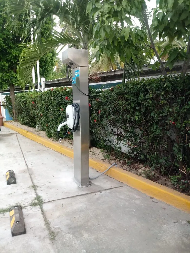 SERVICIO QUINTO PATIO