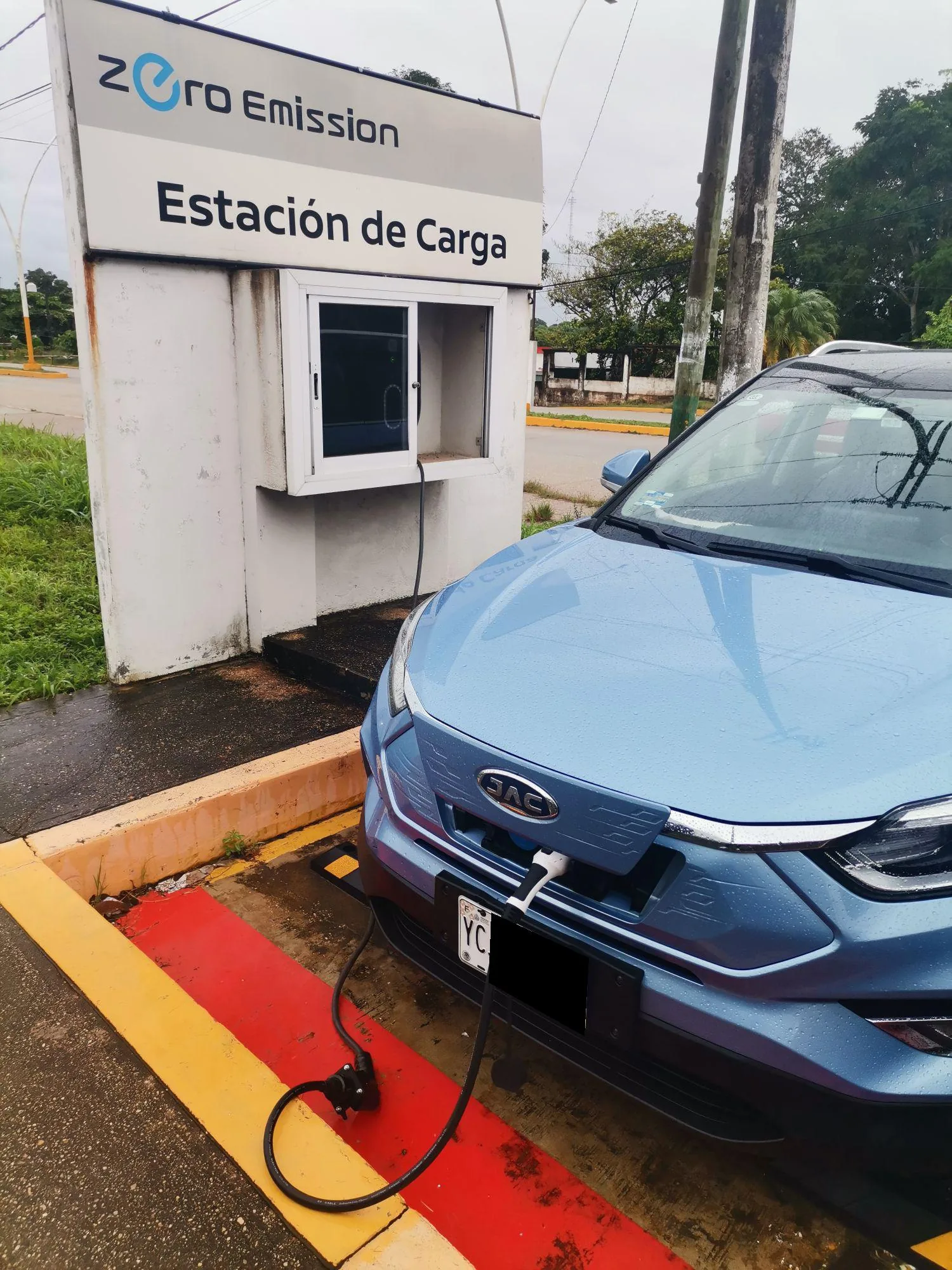 NISSAN ACAYUCAN
