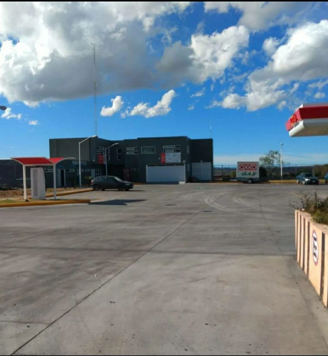 OXXO GAS VALLE DE GUADALUPE