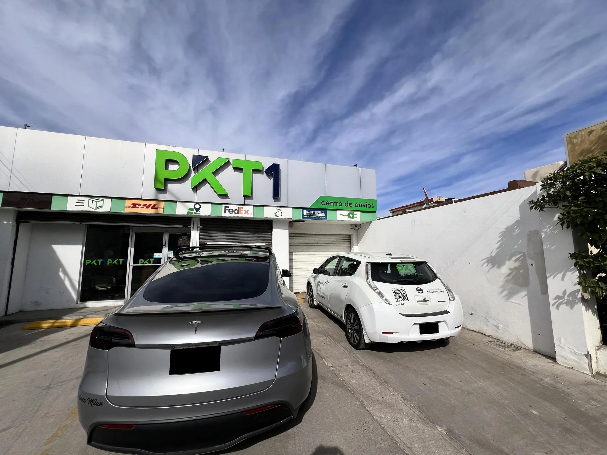 PKT1 - CENTRO DE ENVÍOS Y PAQUETERÍA EXPRESS