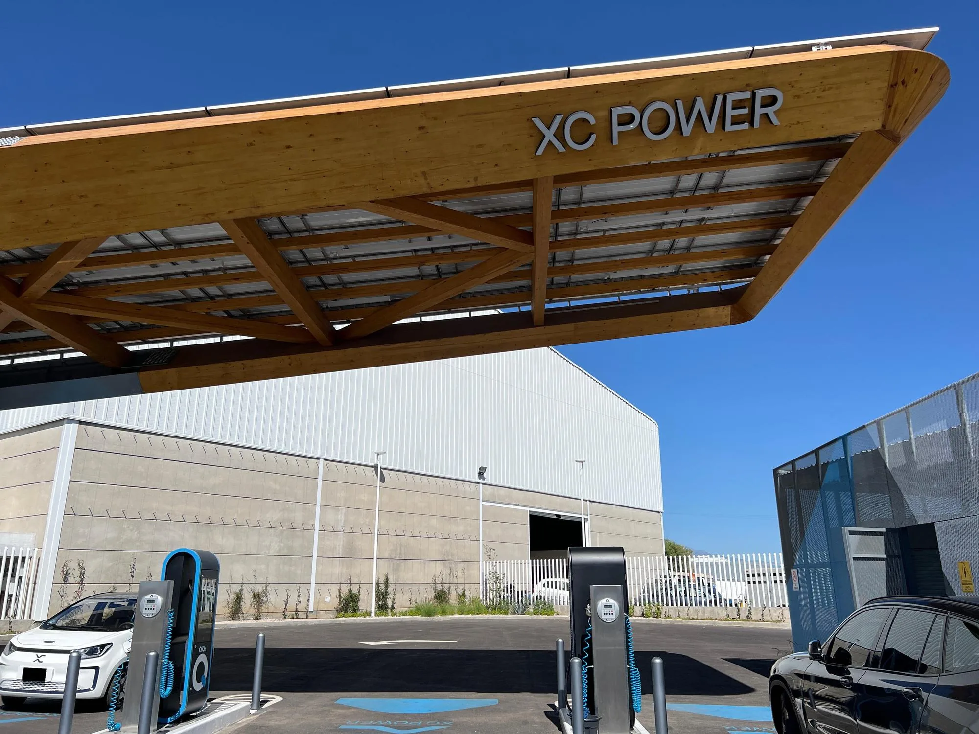 SUPERCOOL MOBILITY CENTER