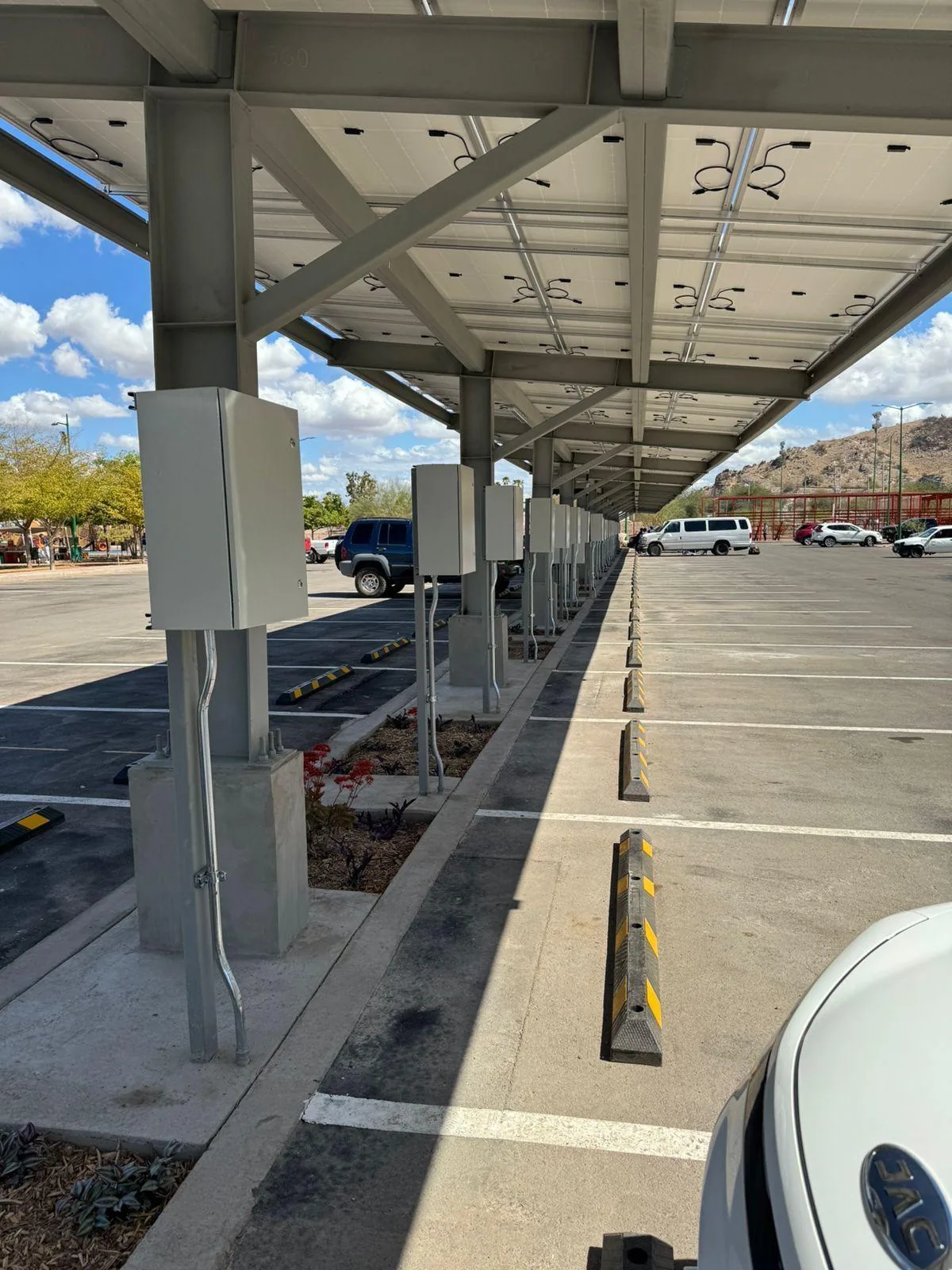 ESTACIONAMIENTO DE UNIDAD DEPORTIVA EL CÁRCAMO
