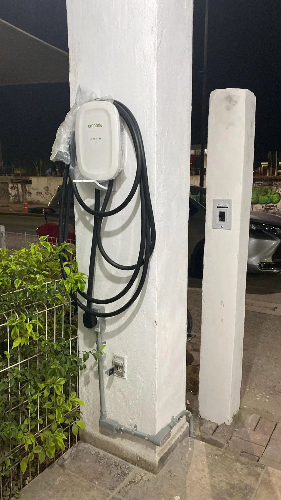 ARREVS EV CHARGER