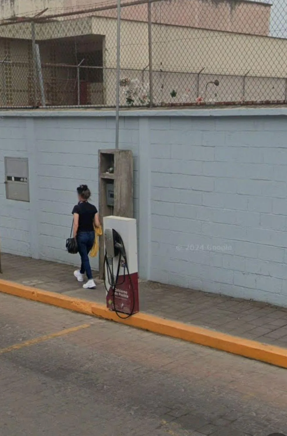 TESLA DESTINATION CHARGER - LEONA VICARIO (TELMEX)