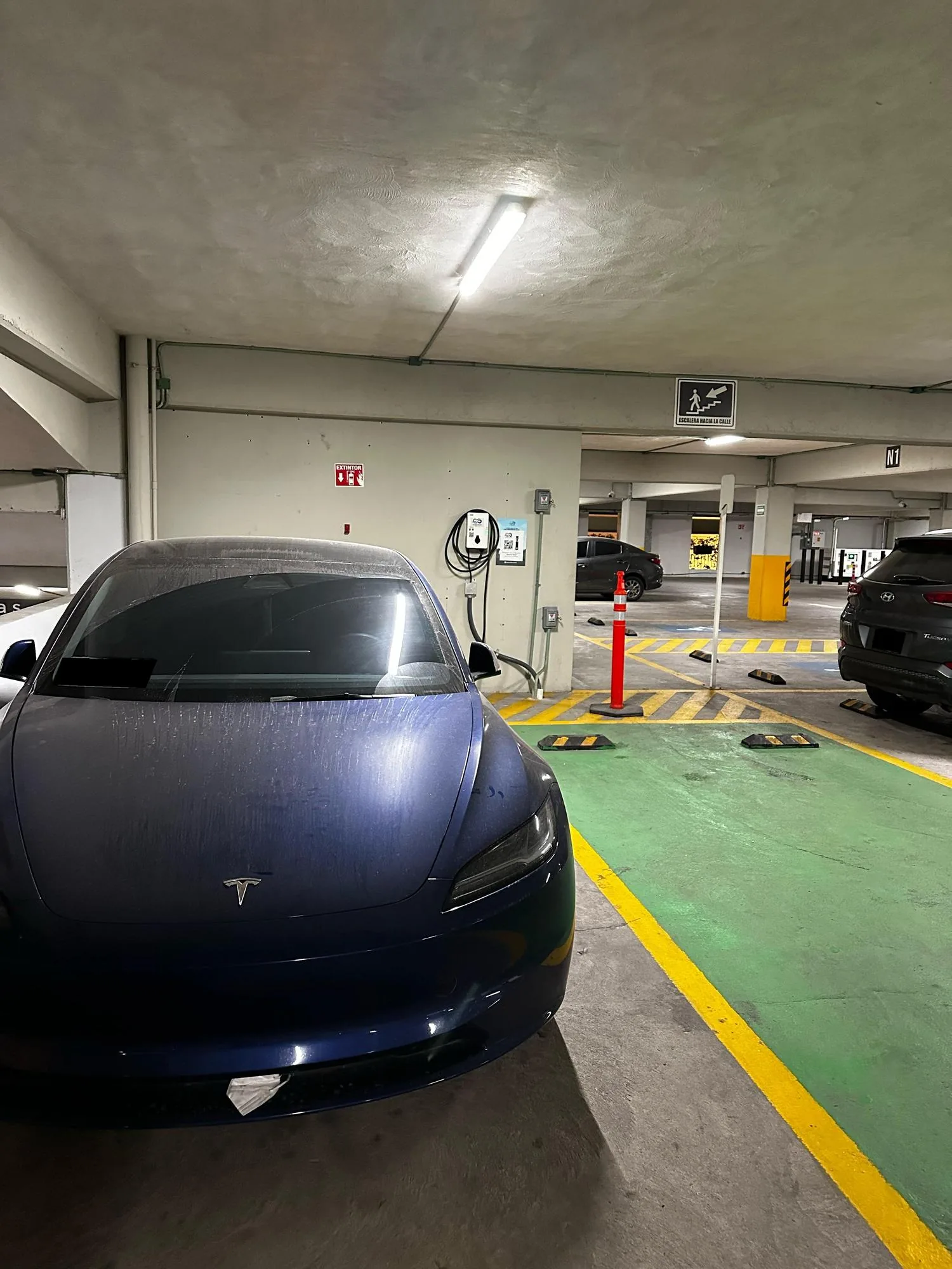 COPORATIVO PETROIL ESTACIONAMIENTO PÚBLICO