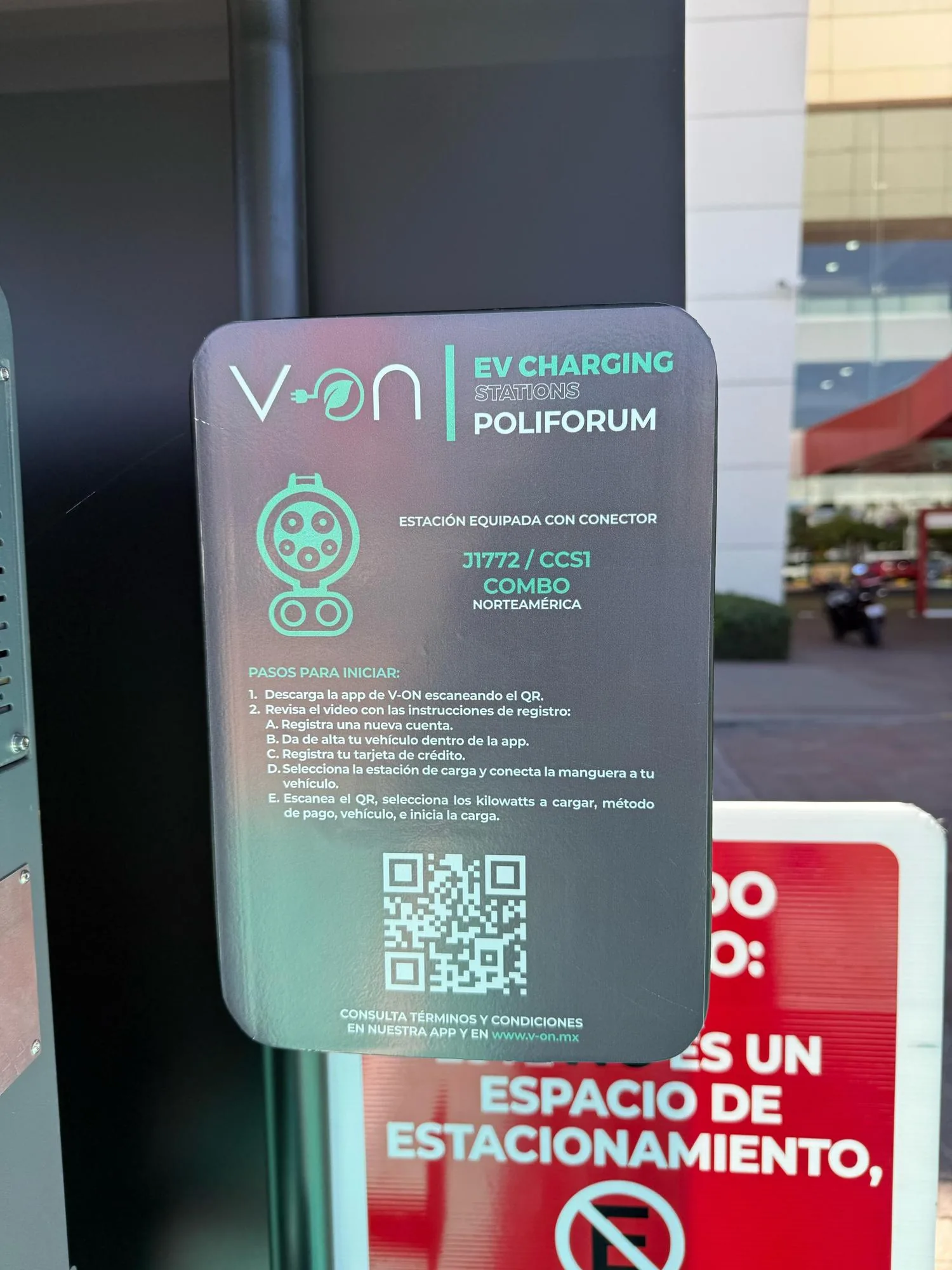 DC FAST CHARGER V-ON 40KW
