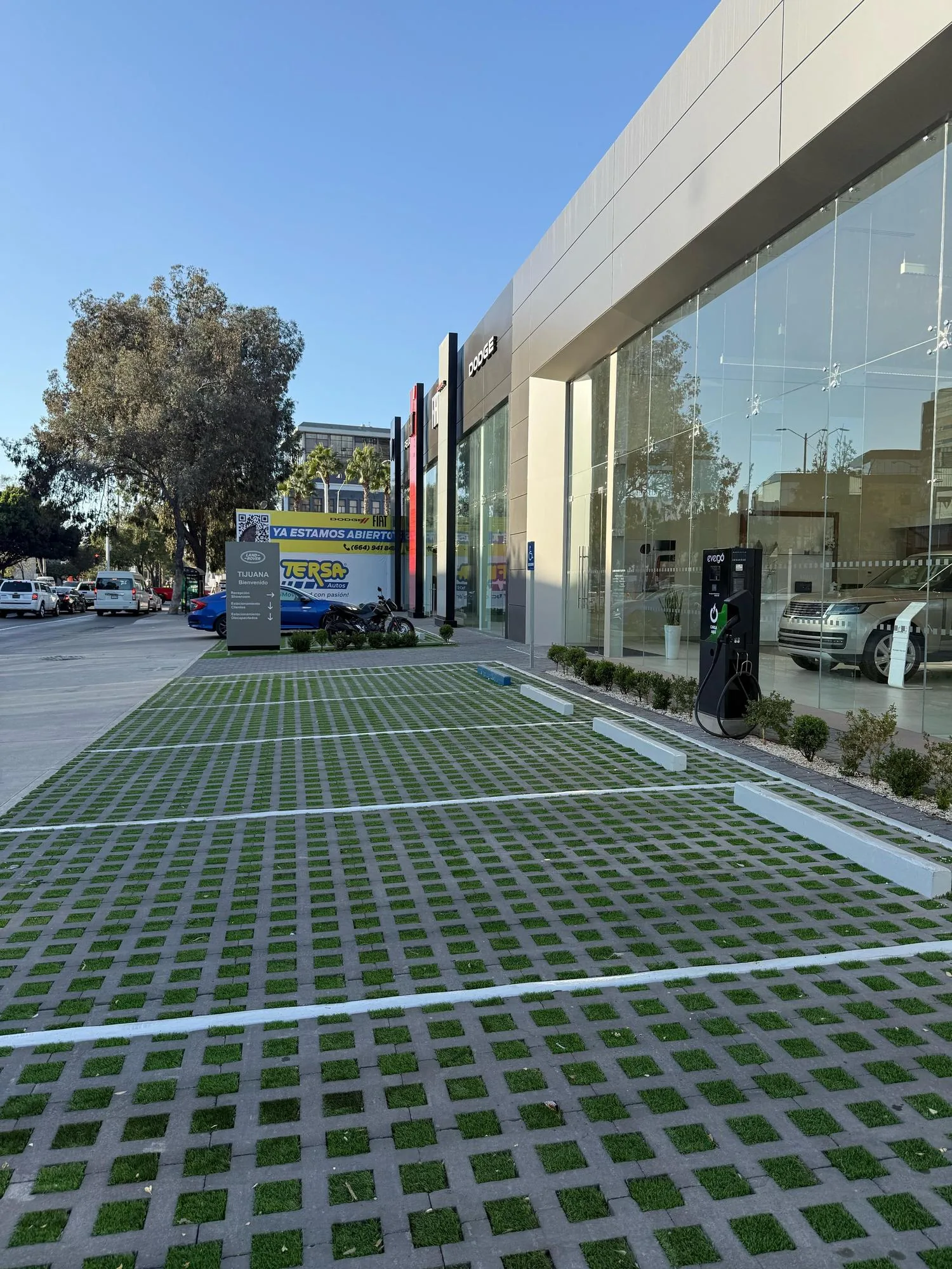 LAND ROVER TIJUANA