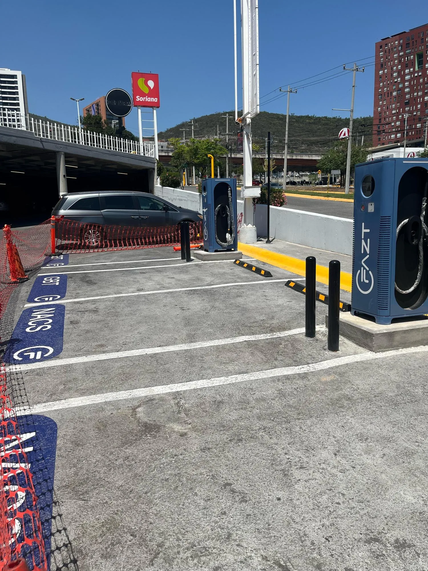 FAZT SORIANA HÍPER SAN JERONIMO MTY