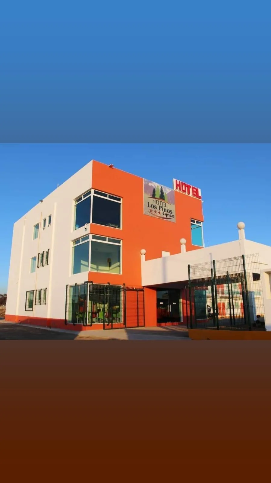 HOTEL LOS PINOS
