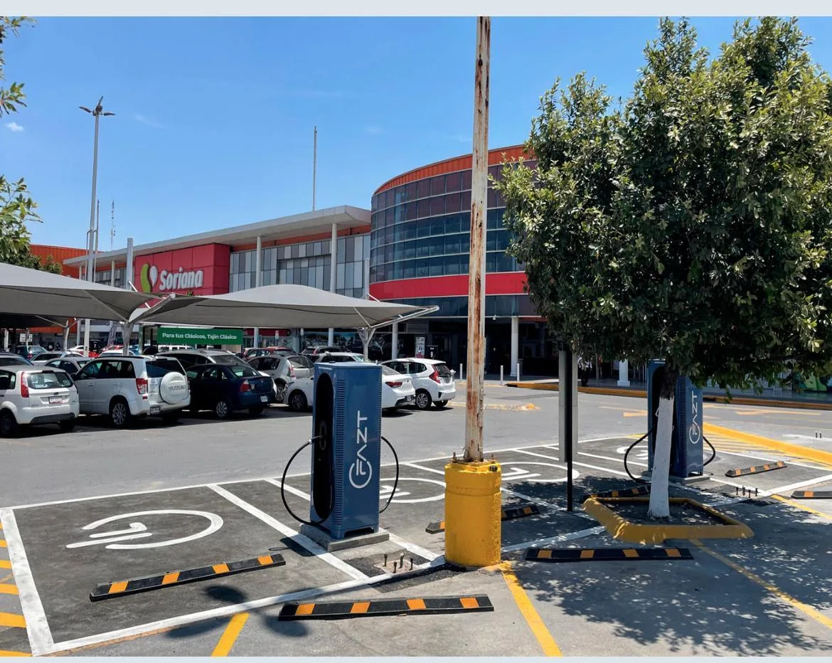SORIANA HIPER LINDAVISTA