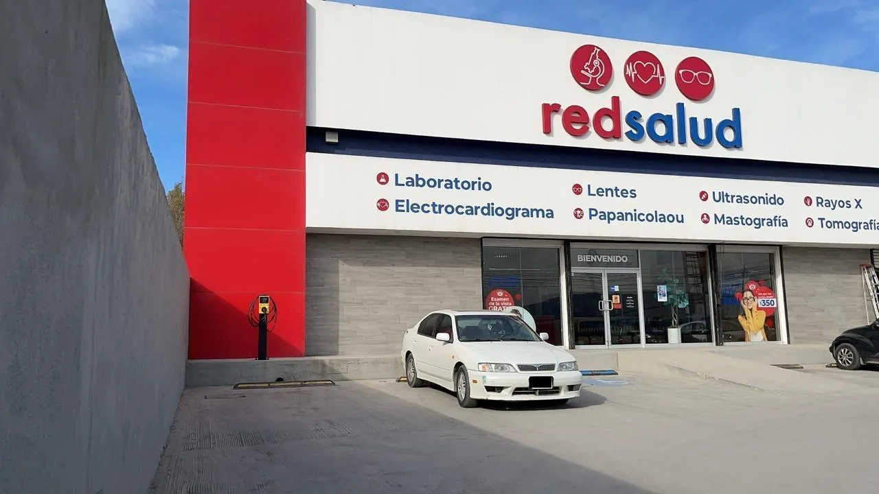XCELENTRIC RED SALUD BLVD 2000