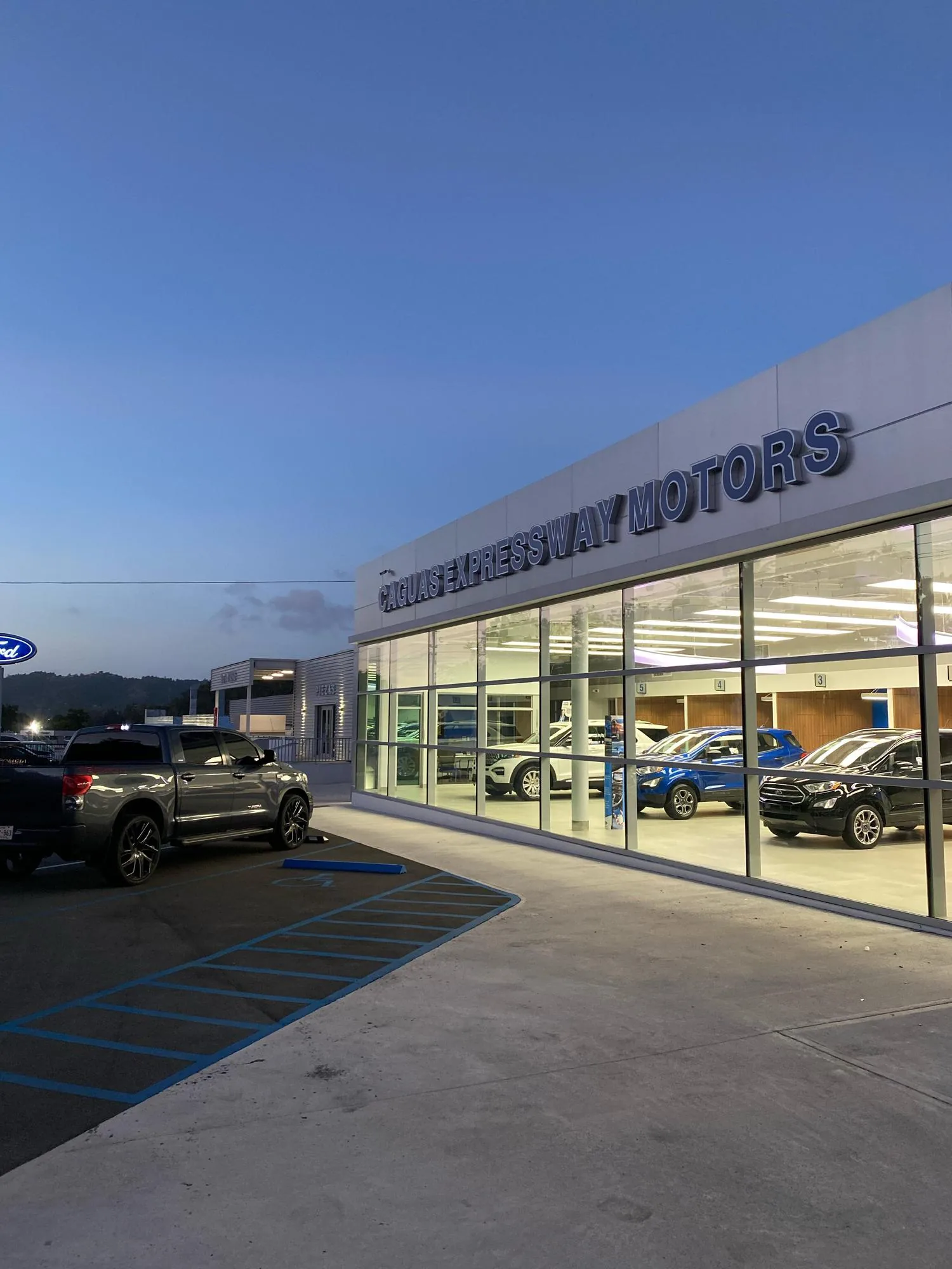 CAGUAS EXPRESSWAY MOTORS