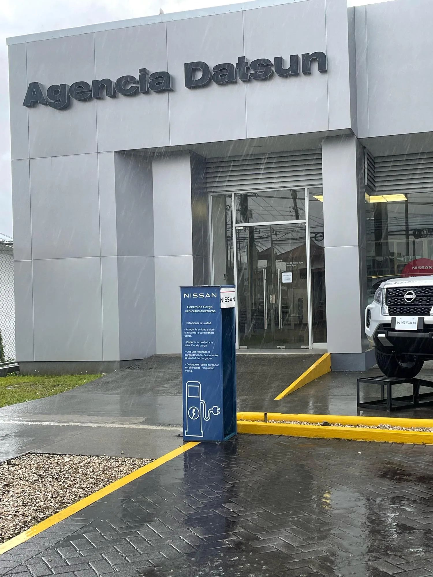 NISSAN SAN CARLOS - AGENCIA DATSUN