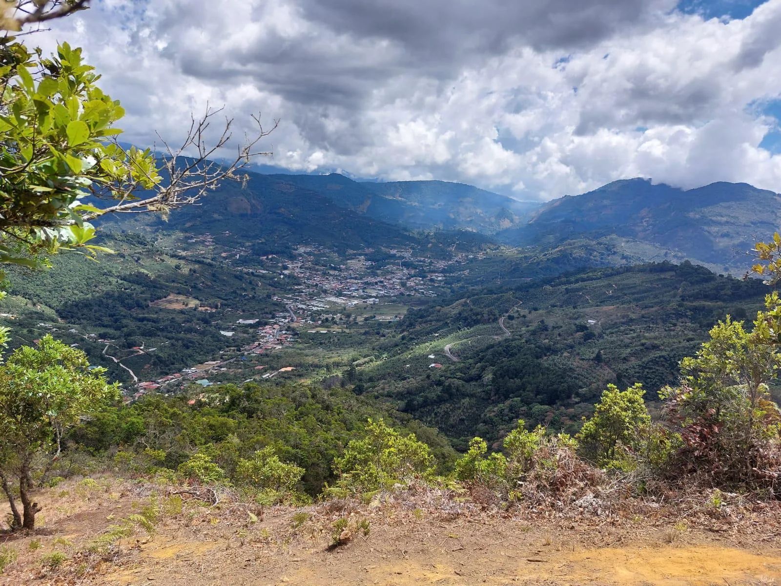LAGUNA DON MANUEL