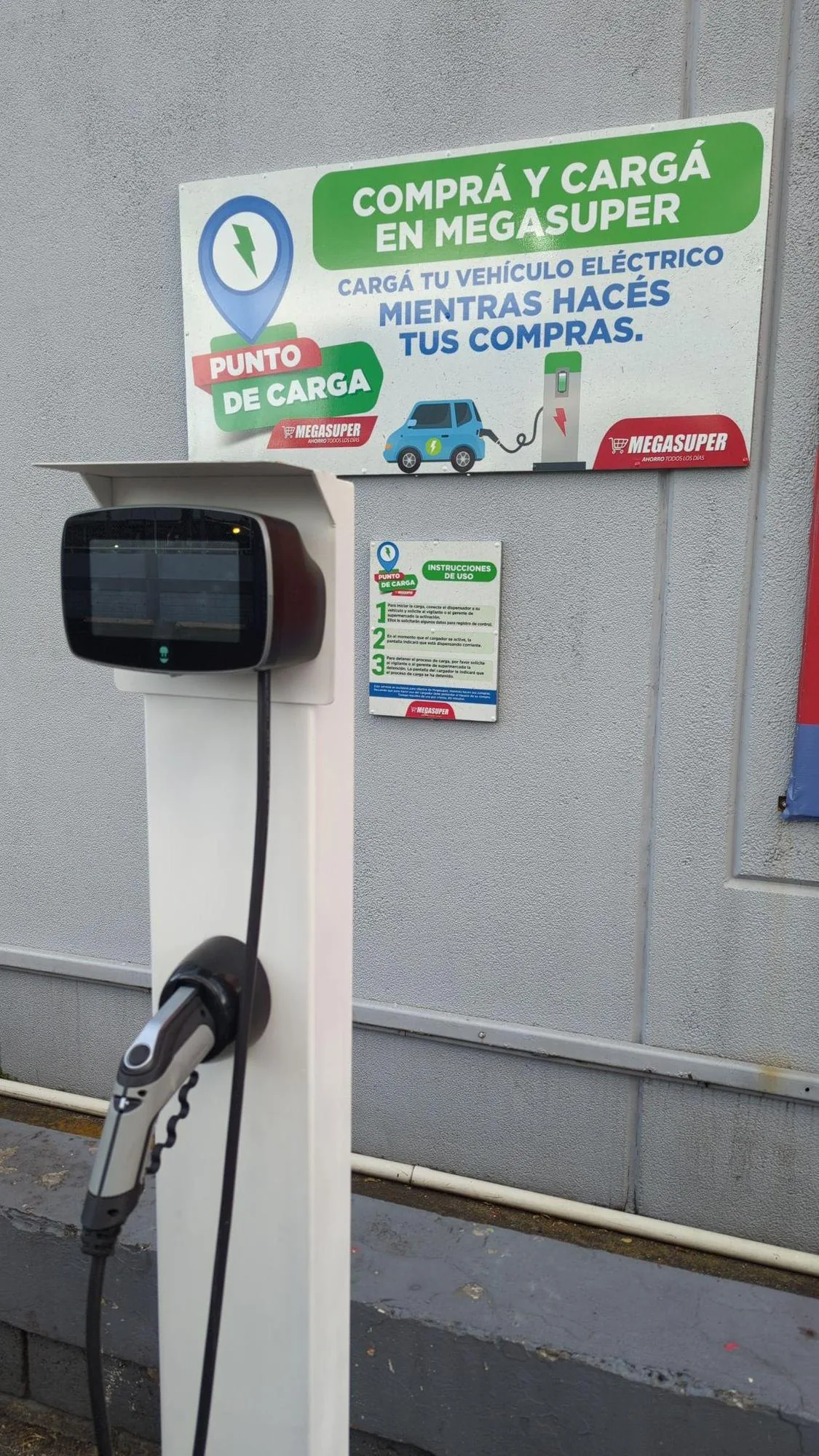 MEGASUPER DESAMPARADOS