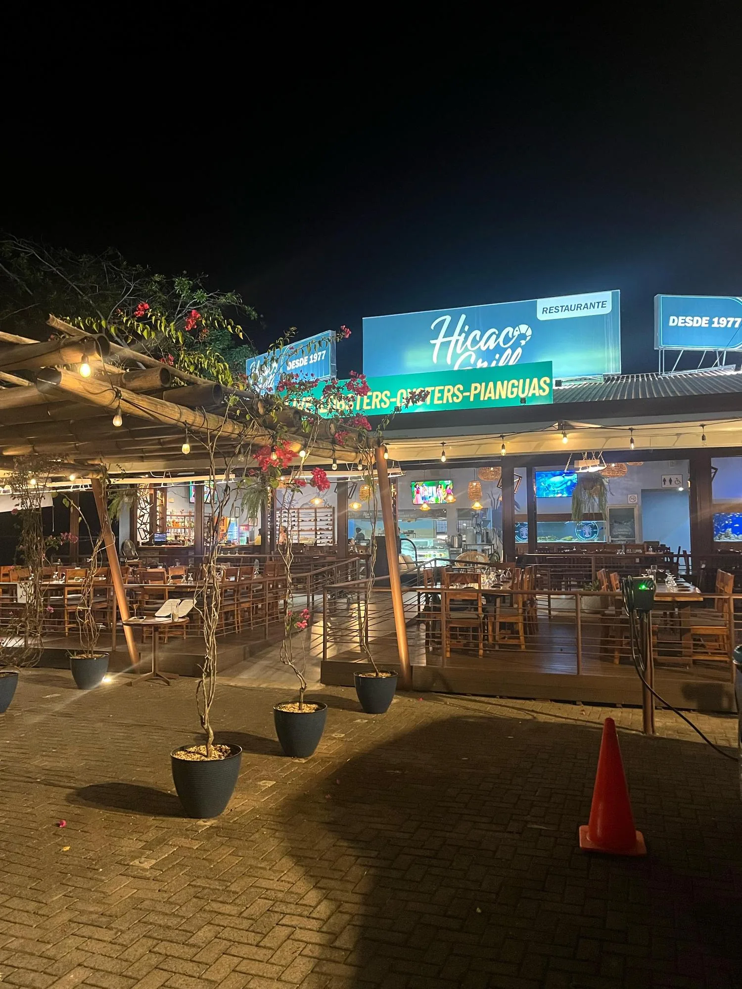 HICACO GRILL