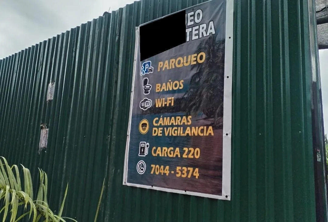 PARQUEO PÚBLICO LA FRONTERA