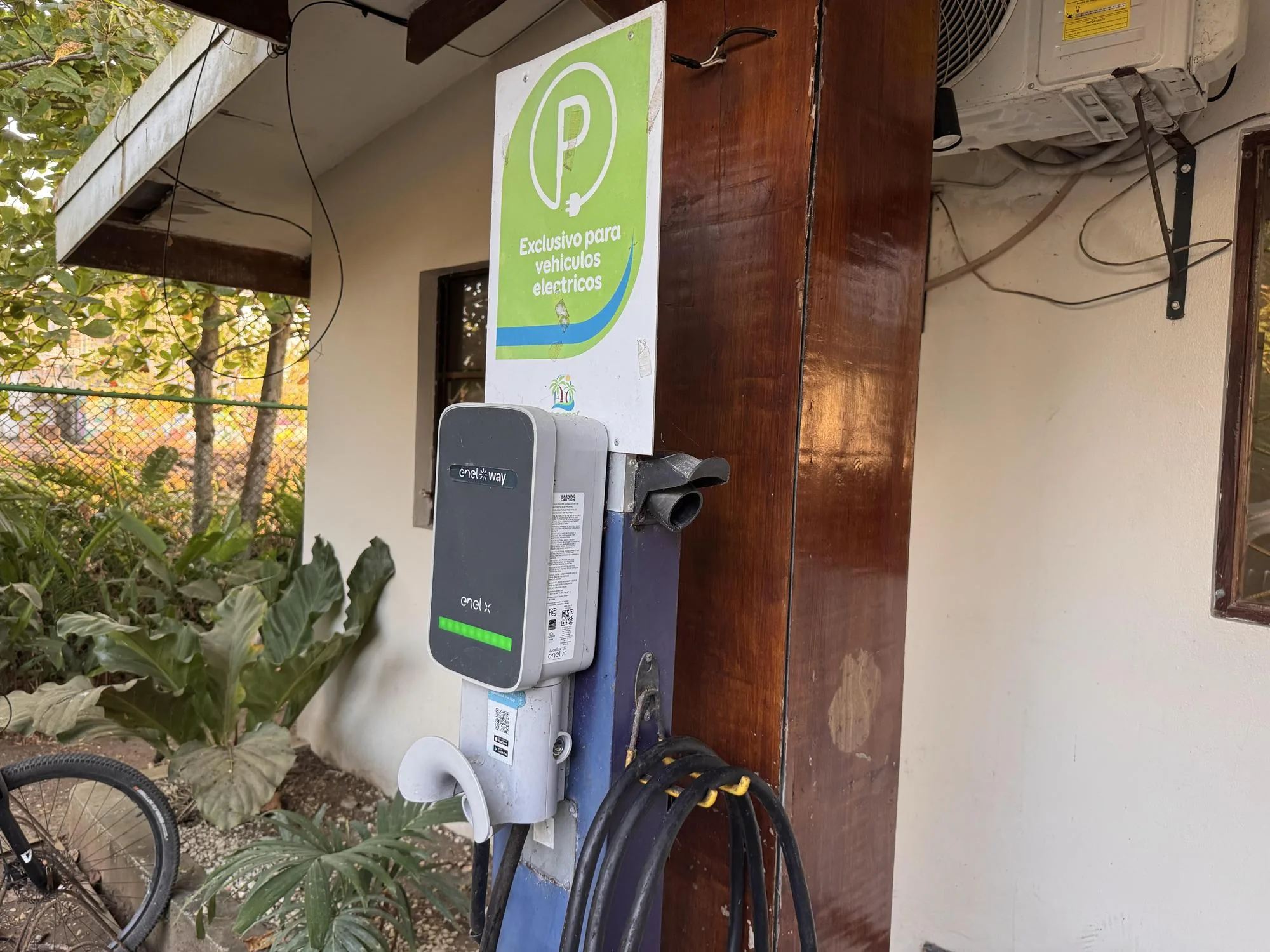 EV CHARGER - TANGERI